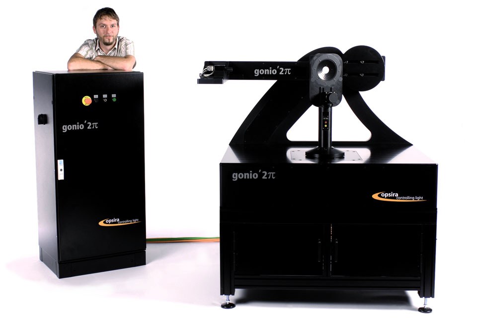 opsira Offers Flexible Goniometers for Multiple Applications — LED